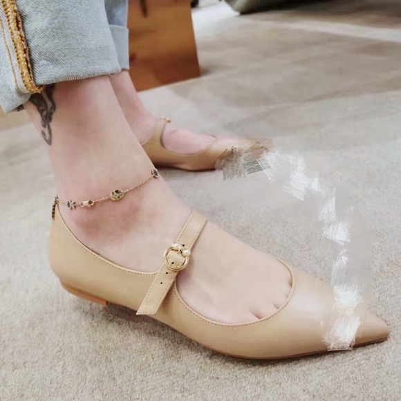 Brand New Stuart Weitzman Pearlring Mary Jane Flats - Picture 4 of 6